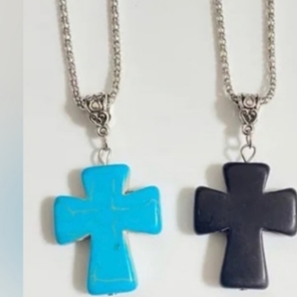 Blue Tourquise Cross Necklace Crucifx Silver 18" Chain and 2-1/2" extender NEW - Picture 9 of 11
